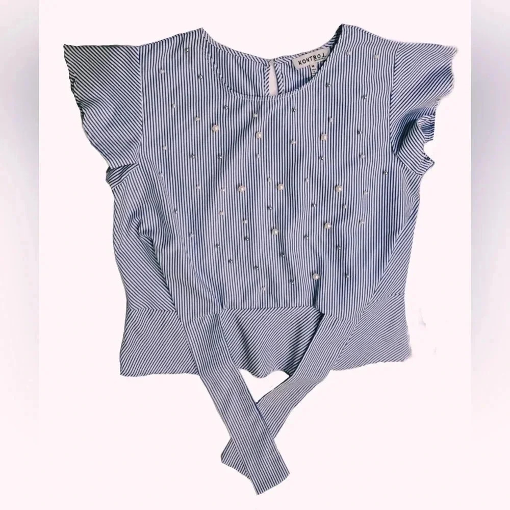 Kontrol L Size Medium Blue/White Striped Blouse Pearl Accents